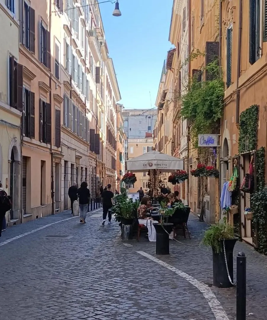 Colosseo Historical Apartment La Romana